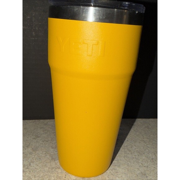 26 OZ YETI TUMBLER- yellow without straw - Picture 4 of 4